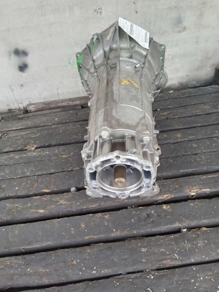 2019 Chevy SILVERADO 1500 new style (mirrors mount on door skin), (AT), 4x4, 6.2L Used Transmission