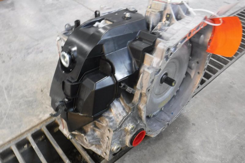 2016 TOYOTA AVALON AT, 2.5L (2ARFXE engine, 4 cylinder, hybrid) Used Transmission