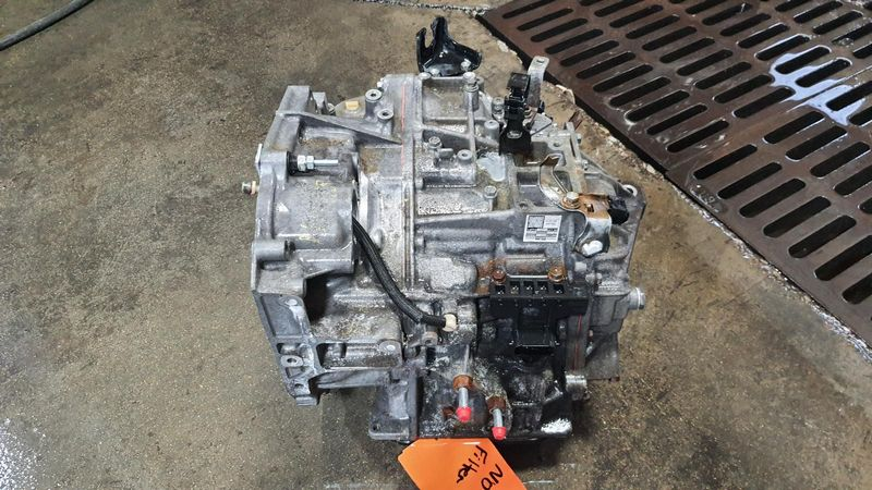 2017 TOYOTA CAMRY AT, VIN F (5th digit), (2.5L, 4 cylinder, 2ARFE engine), ID 30500-33671 Used Transmission