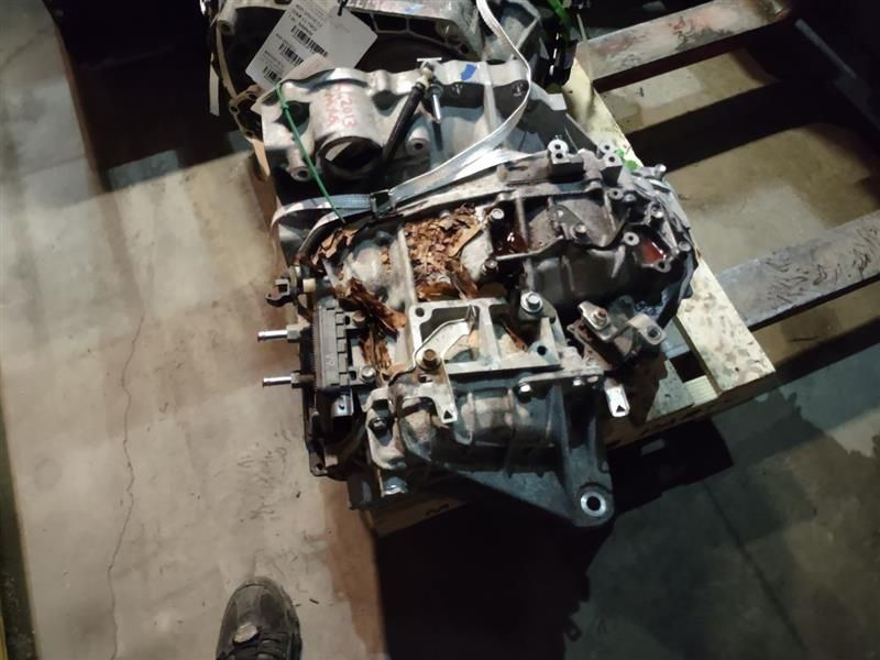 2015 TOYOTA CAMRY AT, VIN K (5th digit), (3.5L, 6 cylinder, 2GRFE engine) Used Transmission
