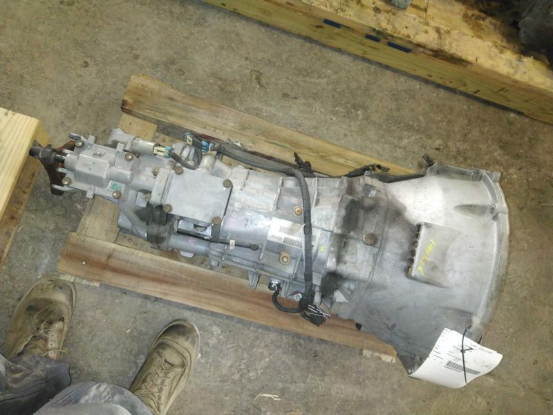 2010 DODGE CHALLENGER MT, 6.1L, (6 speed) Used Transmission