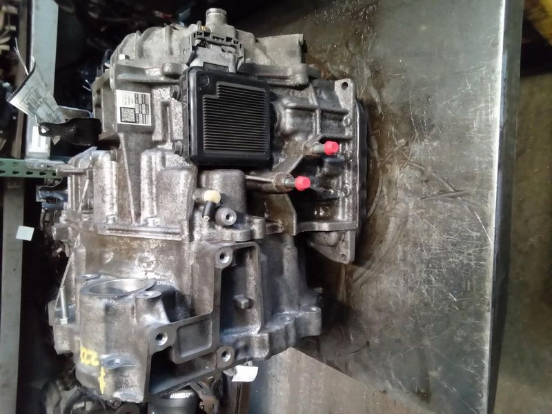 2014 TOYOTA CAMRY AT, VIN K (5th digit), (3.5L, 6 cylinder, 2GRFE engine) Used Transmission