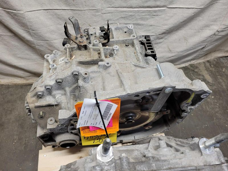 2013 TOYOTA CAMRY AT, VIN F (5th digit), (2.5L, 4 cylinder, 2ARFE engine), ID 30510-06070 Used Transmission
