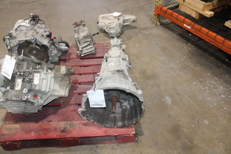 2009 DODGE CHALLENGER MT, 6.1L, (6 speed) Used Transmission