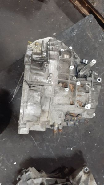 2012 TOYOTA CAMRY AT, VIN F (5th digit), (2.5L, 4 cylinder, 2ARFE engine), ID 30510-33680 Used Transmission