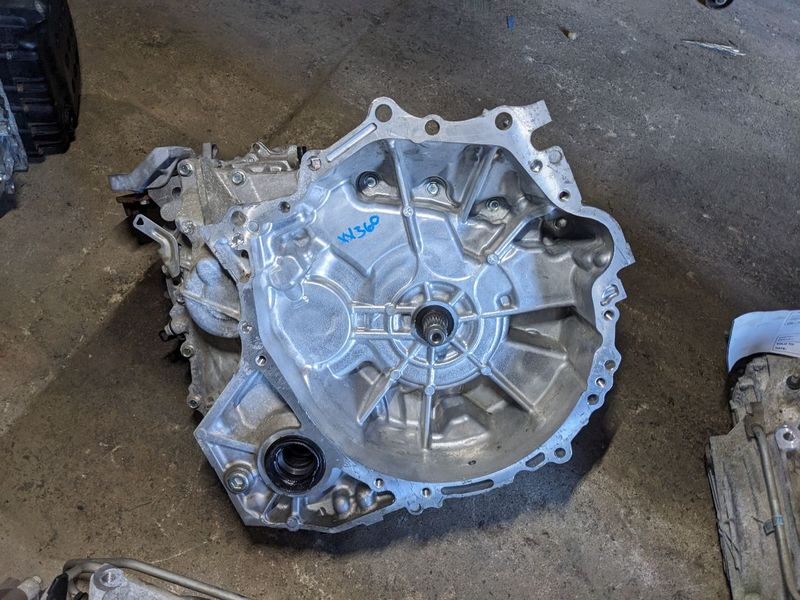 2021 TOYOTA VENZA (AT, AWD) Used Transmission