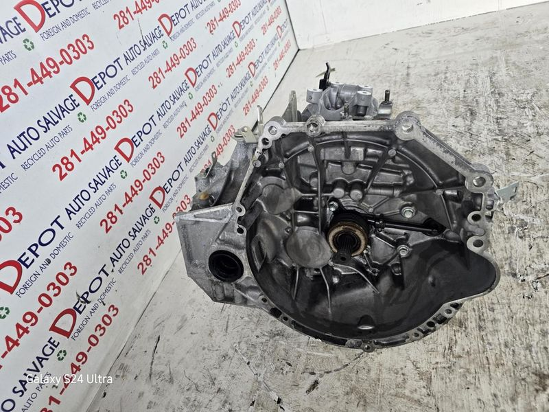 2021 TOYOTA COROLLA Sedan, 1.8L, AT, gasoline Used Transmission