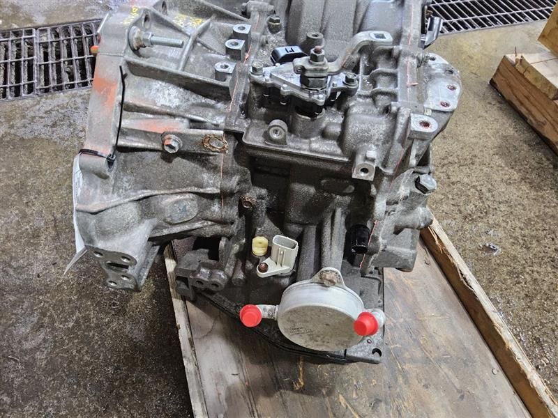 2017 TOYOTA COROLLA AT, FWD, (1.8L), 4 speed Used Transmission