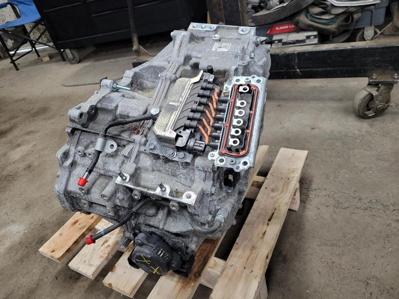 2019 TOYOTA PRIUS Prius (VIN FU, 7th and 8th digit), ID 30900-47170 Used Transmission