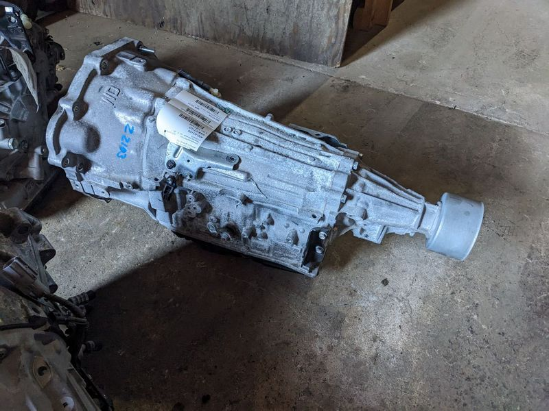 2023 TOYOTA TACOMA AT, 4x2, 6 cylinder Used Transmission