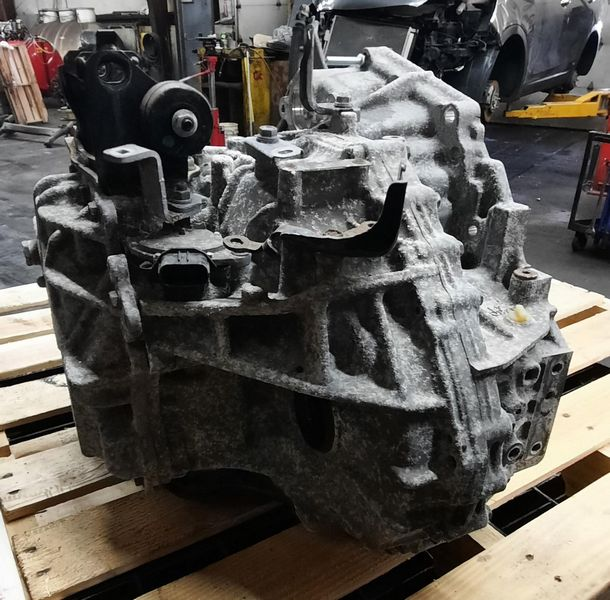 2013 TOYOTA RAV4 AT, gasoline, (4 cylinder), FWD Used Transmission