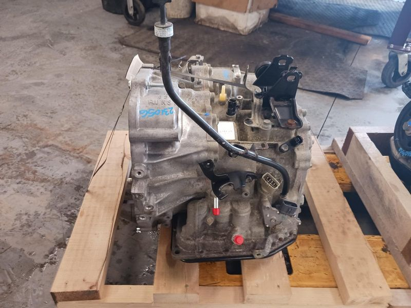 2011 TOYOTA RAV4 AT, 4 cylinder, FWD Used Transmission
