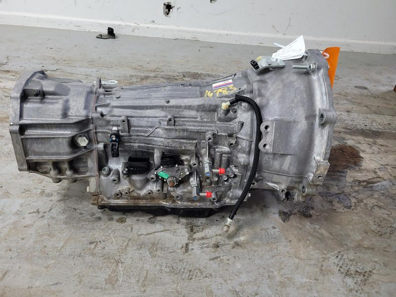 2017 TOYOTA TACOMA AT, 4x4, 6 cylinder Used Transmission