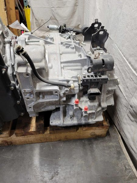 2018 TOYOTA RAV4 AT, (2.5L, 4 cylinder engine), VIN F (5th digit, 2ARFE engine), FWD (U760E), ID 30500-0R010 Used Transmission