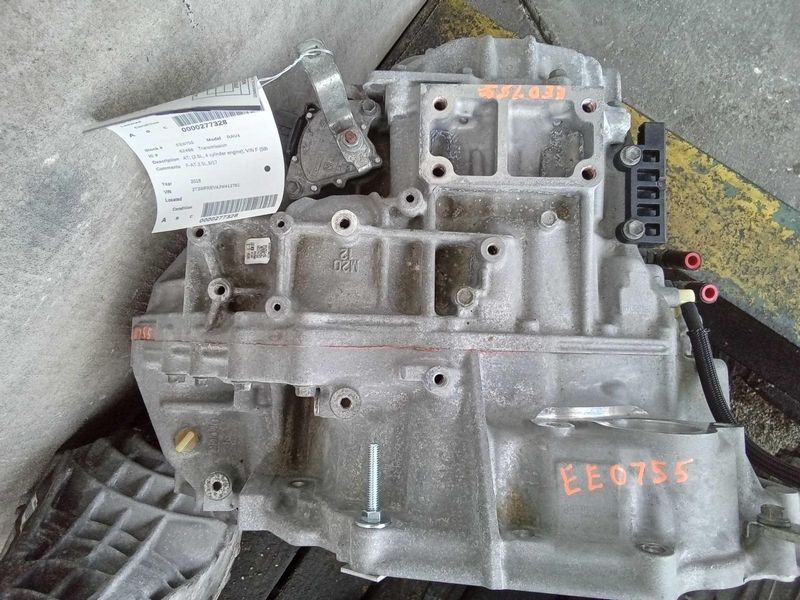 2018 TOYOTA RAV4 AT, (2.5L, 4 cylinder engine), VIN F (5th digit, 2ARFE engine), FWD (U760E), ID 30500-0R010 Used Transmission