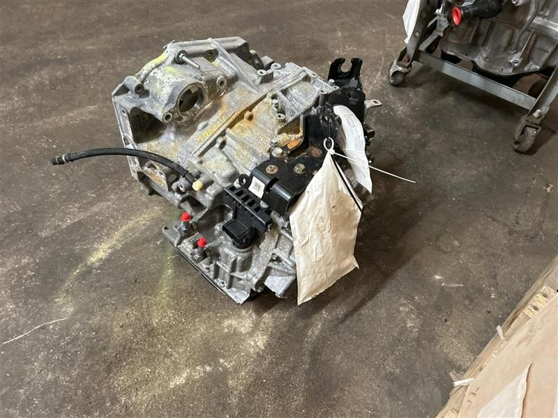 2017 TOYOTA RAV4 AT, (2.5L, 4 cylinder engine), VIN F (5th digit, 2ARFE engine), FWD (U760E), ID 30500-0R010 Used Transmission