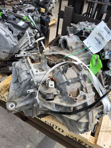 2014 TOYOTA SIENNA AT, (6 cylinder), AWD Used Transmission