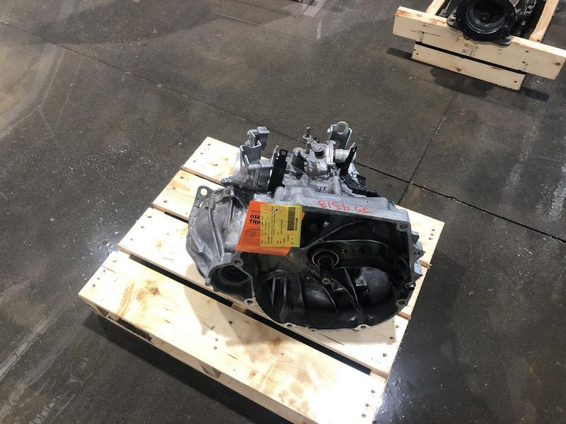 2020 HONDA CIVIC MT, 1.5L, Hatchback Used Transmission