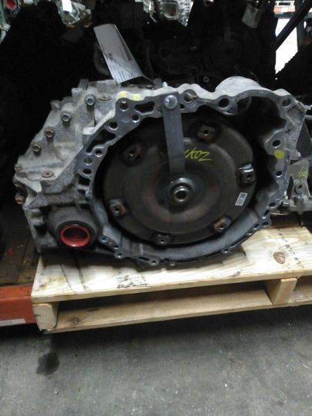 2011 TOYOTA SIENNA AT, 6 cylinder, FWD Used Transmission
