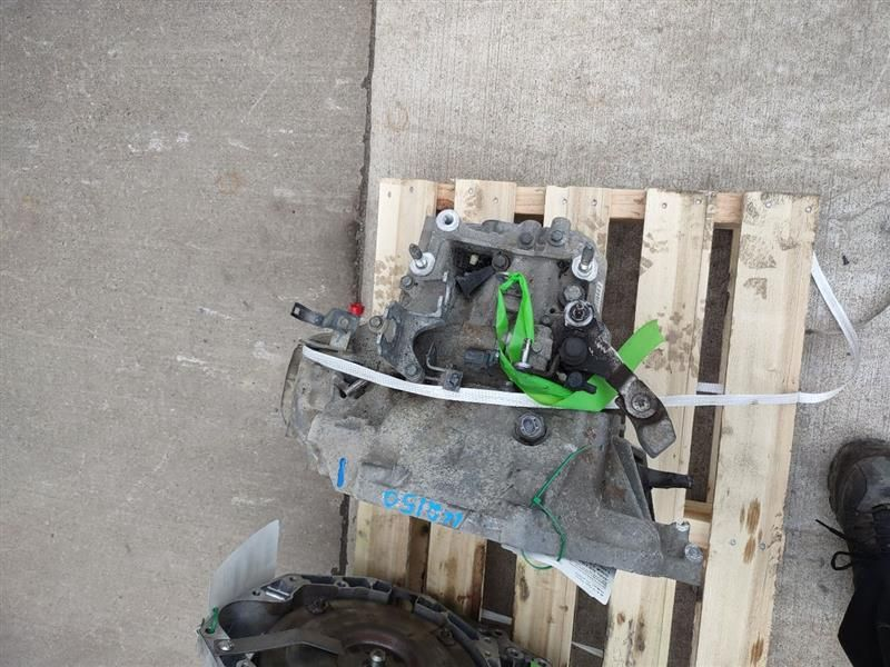 2011 HONDA CIVIC MT, 1.8L Used Transmission
