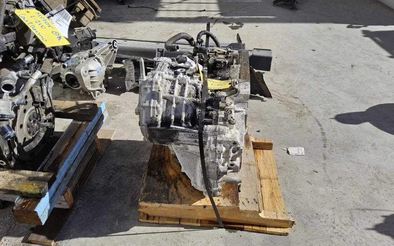 2015 HONDA CR-V AT, (2.4L), FWD Used Transmission