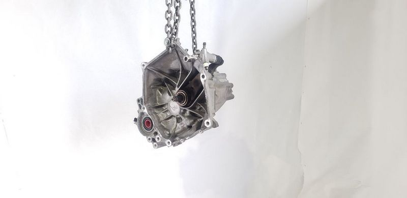 2010 HONDA FIT MT, (5 speed) Used Transmission