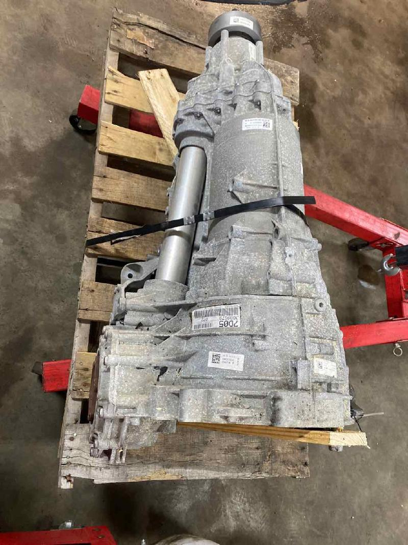 2014 Audi A8 AT, 4.0L, (transmission ID MEE), w/o torque vectoring Used Transmission