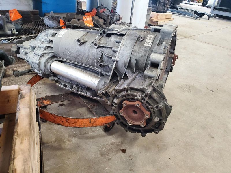 2015 Audi SQ5 AT, (3.0L), (8 speed), transmission ID QCY Used Transmission