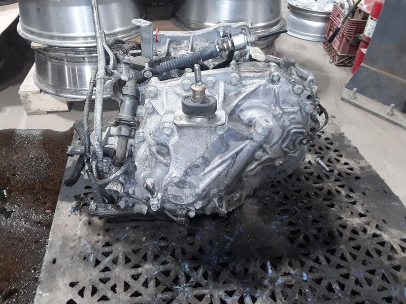 2017 NISSAN ALTIMA AT, 2.5L (4 cylinder), (CVT), 3.00" starter mounting boss Used Transmission
