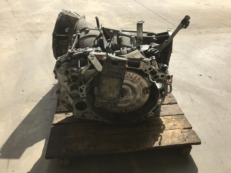 2014 NISSAN ALTIMA AT, (CVT), (Sdn), 2.5L (4 cylinder) Used Transmission