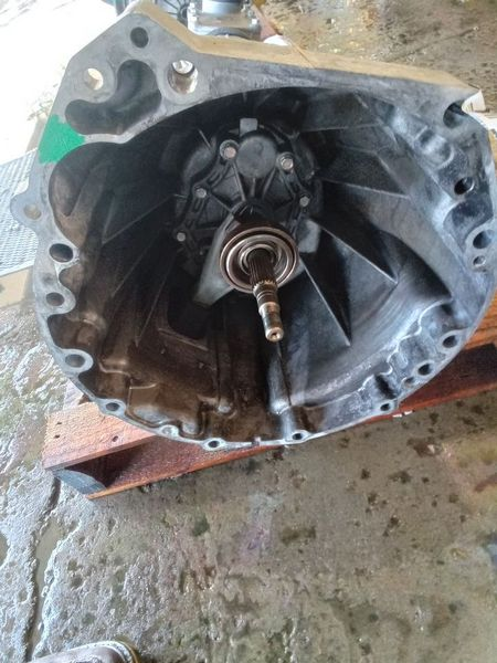 2015 NISSAN FRONTIER MT, 4 cylinder (5 speed) Used Transmission