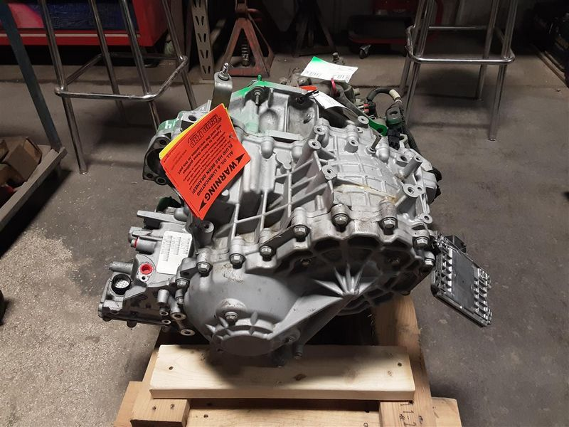 2014 NISSAN MAXIMA AT, (CVT) Used Transmission