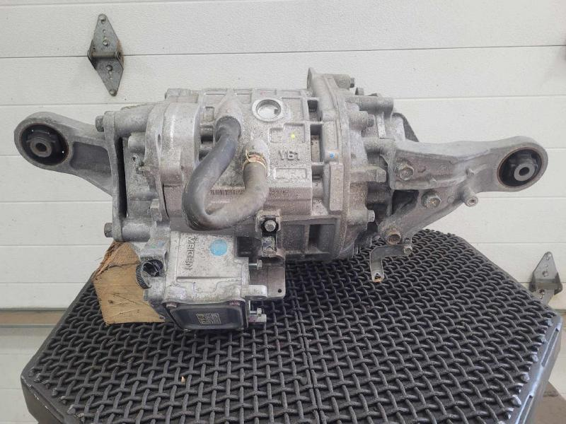 2018 MITSUBISHI OUTLANDER 2.0L (VIN 5, 8th digit, PHEV), electric, rear Used Engine