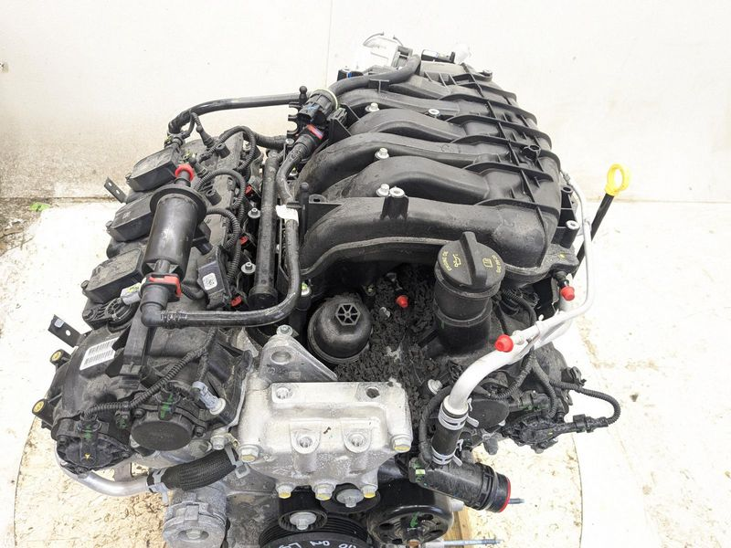 2023 CHRYSLER PACIFICA VIN G (8th digit, gasoline), AWD Used Engine