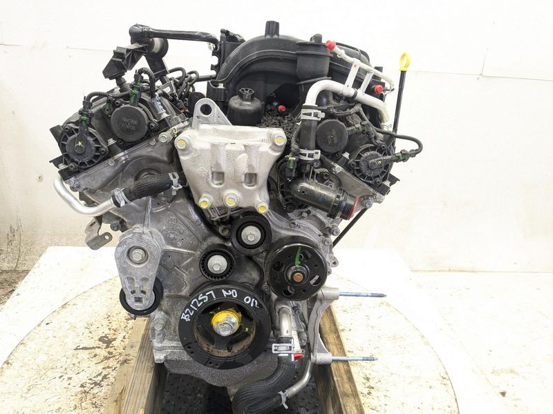 2023 CHRYSLER PACIFICA VIN G (8th digit, gasoline), AWD Used Engine