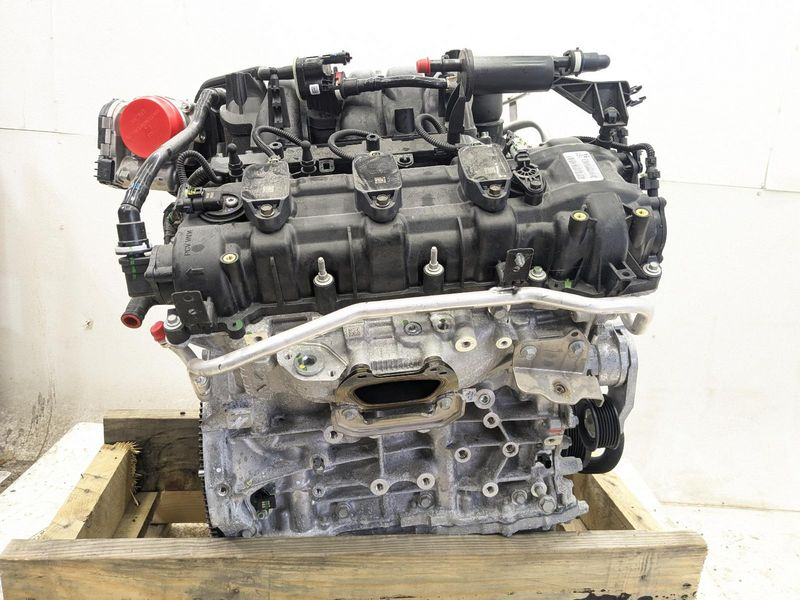 2022 CHRYSLER PACIFICA VIN G (8th digit, gasoline), AWD Used Engine