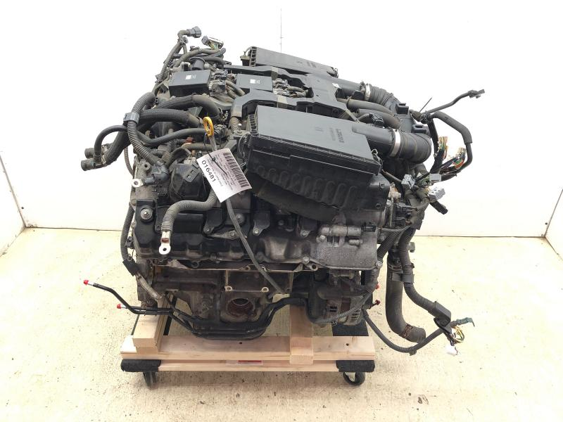 2013 LEXUS LS460 (4.6L, VIN L, 5th digit, 1URFSE engine), RWD Used Engine