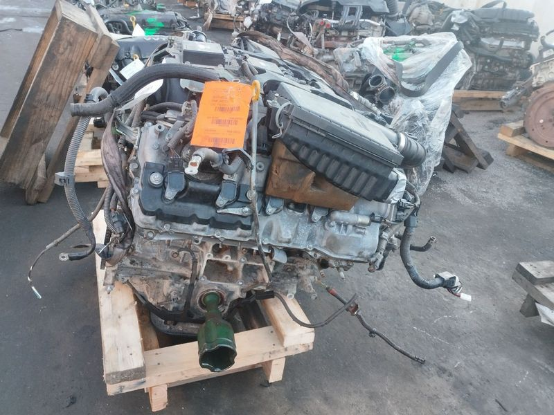 2010 LEXUS LS460 (4.6L, VIN L, 5th digit, 1URFSE engine), AWD Used Engine