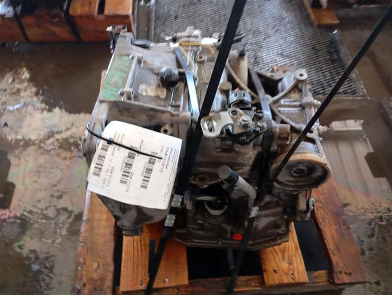 2013 NISSAN VERSA AT, 4 speed (RE4F03C), (Sdn) Used Transmission