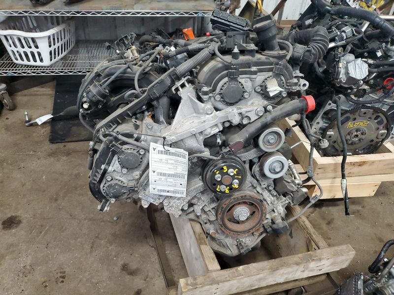 2016 LEXUS RX350 (3.5L, VIN Z, 5th digit, 2GRFKS engine), w/o tow package Used Engine