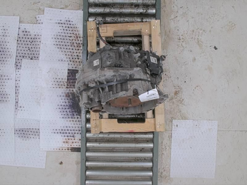2018 VOLVO S60 (2.0L, AT), VIN 40 (4th and 5th digits), AWD, VIN U (7th digit) Used Transmission