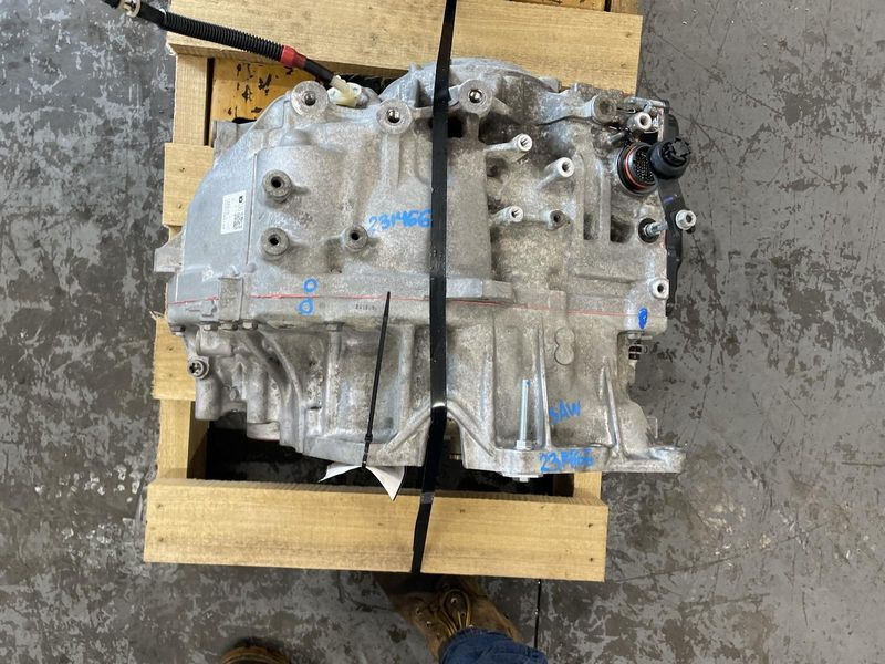 2017 VOLVO S60 (2.0L, AT), VIN 40 (4th and 5th digits), AWD, VIN T (7th digit) Used Transmission