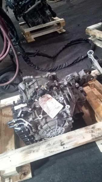 2014 Jeep COMPASS AT, CVT, 2.4L, 4WD, off road crawl ratio (opt DAW) Used Transmission
