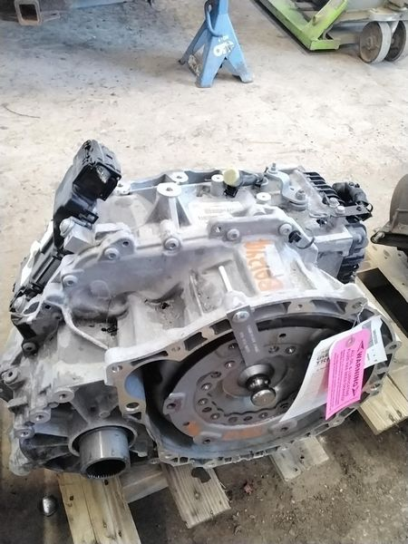 2020 Jeep CHEROKEE (AT), 2.0L, AWD (single speed transfer case, opt DFH) Used Transmission