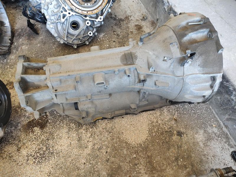 2014 Jeep GRAND CHEROKEE (AT), 3.0L, gasoline, 4x4, from 04/29/13 Used Transmission