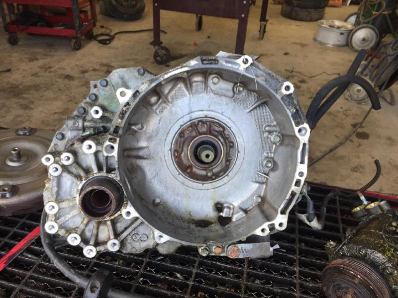 2011 VOLVO XC90 AT, 8 cylinder (AWD) Used Transmission