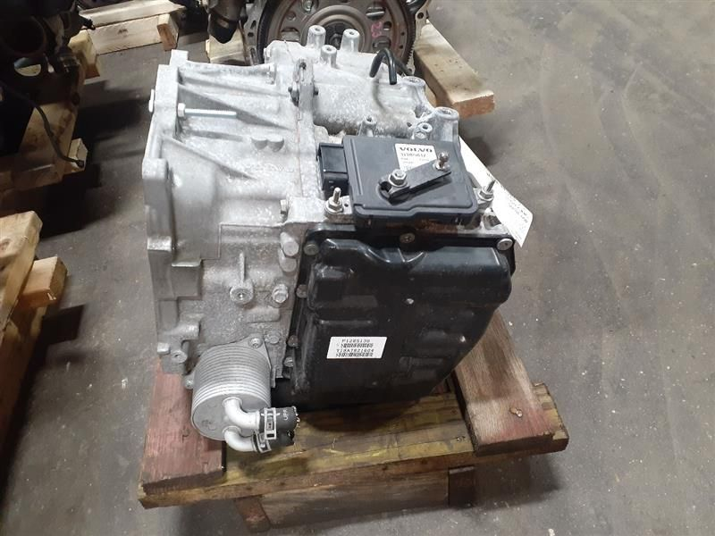 2018 VOLVO XC60 (AT), VIN A2 (4th and 5th digit) Used Transmission