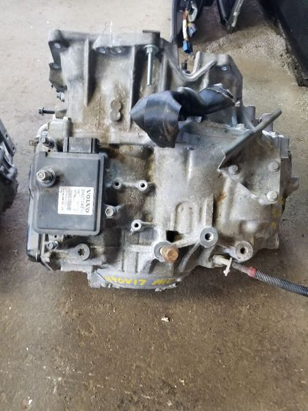2017 VOLVO XC60 (AT), VIN 49 (4th and 5th digit, AWD) Used Transmission