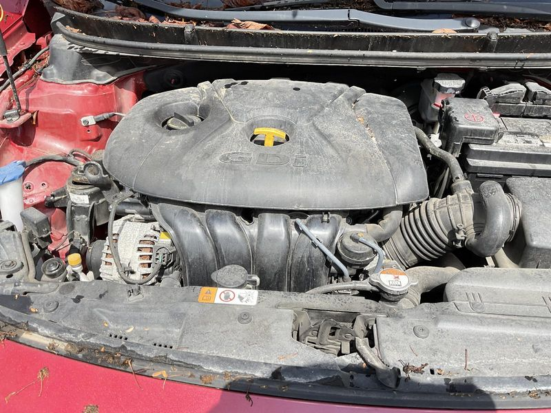 2014 HYUNDAI ELANTRA 2.0L (VIN H, 8th digit), Canada emissions Used Engine