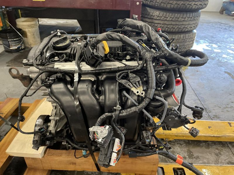 2012 HYUNDAI ELANTRA 1.8L (VIN E, 8th digit, Sdn), w/o automatic engine stop and start; Canada emissions (ULEV, Korea built motor) Used Engine